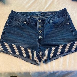 Grace shorts